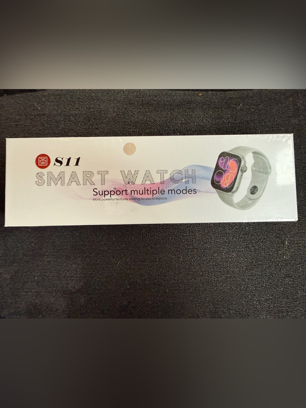 Smart Watch in White - Multi-Mode Fitness Tracker